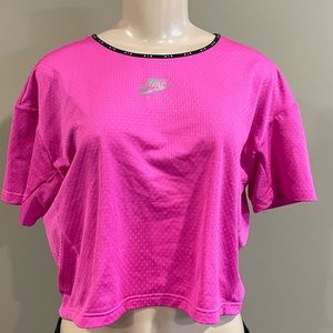 Nike Air / hot pink Nike air Dri fit cropped tee